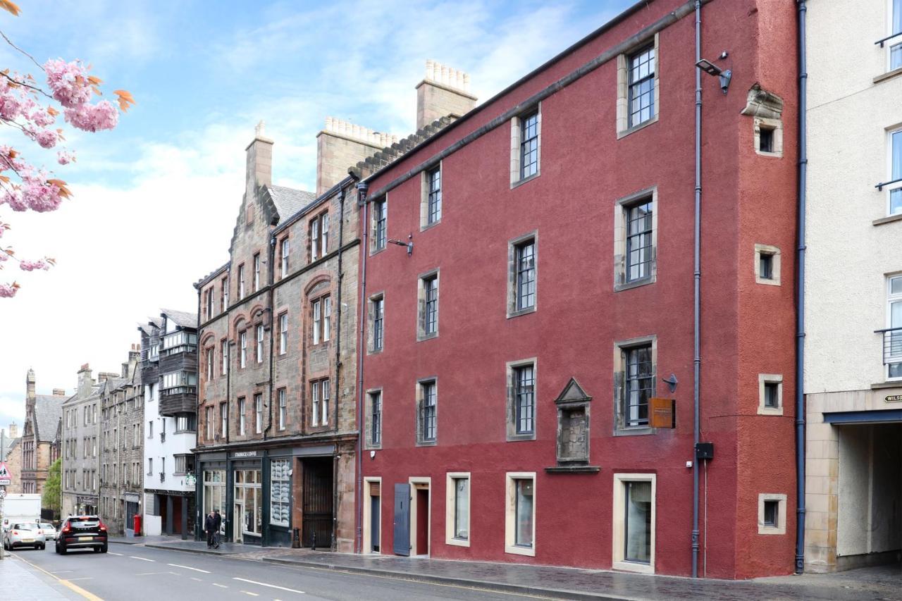 Apartamento Joivy Affordable 3,4,5 And 12 Bed Private Flats Next To Royal Mile (Adults Only) Edimburgo Exterior foto