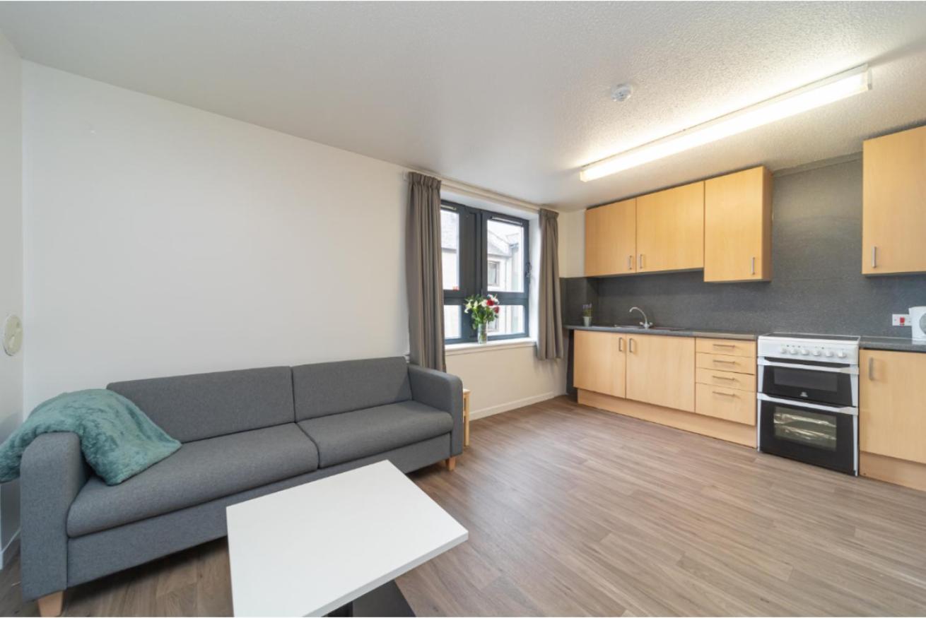 Apartamento Joivy Affordable 3,4,5 And 12 Bed Private Flats Next To Royal Mile (Adults Only) Edimburgo Exterior foto