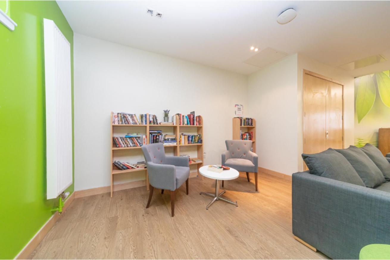 Apartamento Joivy Affordable 3,4,5 And 12 Bed Private Flats Next To Royal Mile (Adults Only) Edimburgo Exterior foto