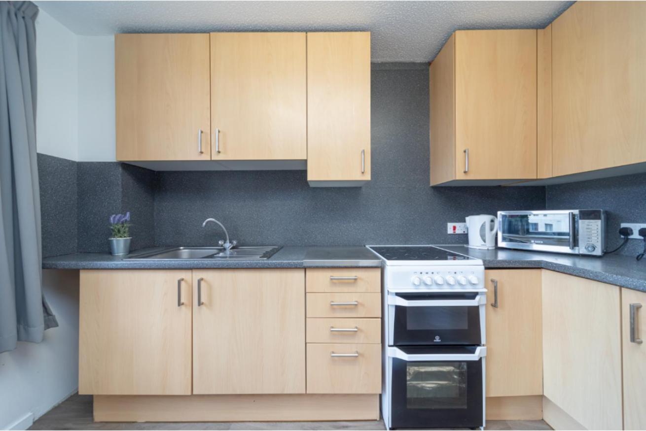 Apartamento Joivy Affordable 3,4,5 And 12 Bed Private Flats Next To Royal Mile (Adults Only) Edimburgo Exterior foto